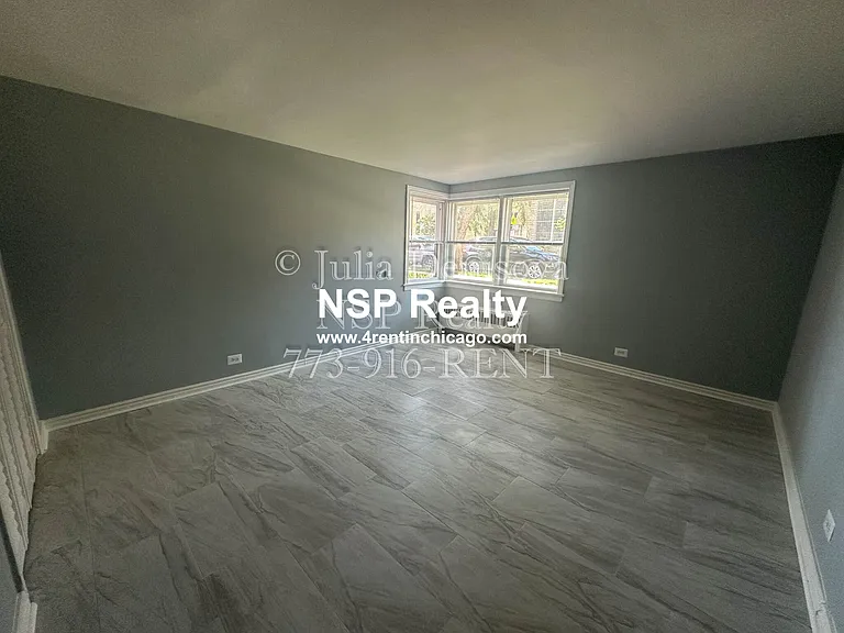 6700 N California Ave #19 — Photo 6