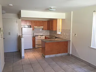 Rented by Metroline Realty