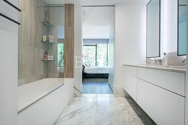 Rented by Brick&Mortar | media 27