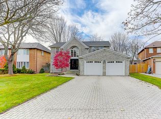 61 Addington Sq, Markham, ON L3R7N2