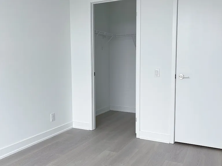20 Deans Dr #412 — Photo 6