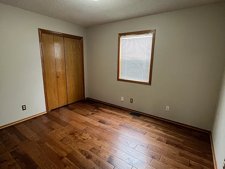 2430 S Gatewood St — Photo 13