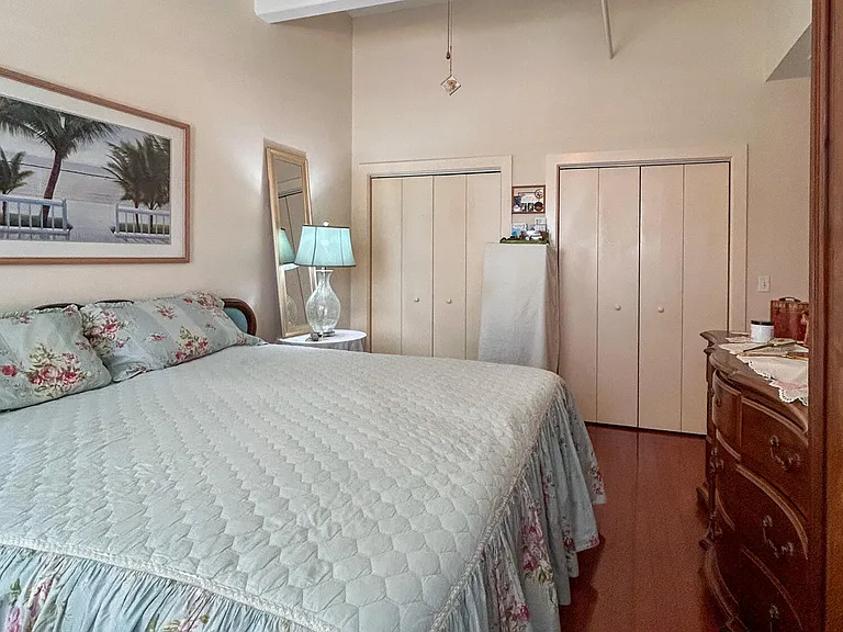 1661 Riverside Ave #410 — Photo 21