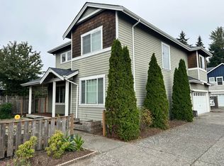 2126 NE 12th St, Renton, WA 98056
