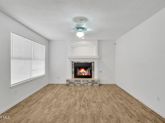 5th image of 6096 Pecan Park Pl