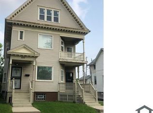 328 N 34th St, Milwaukee, WI 53208
