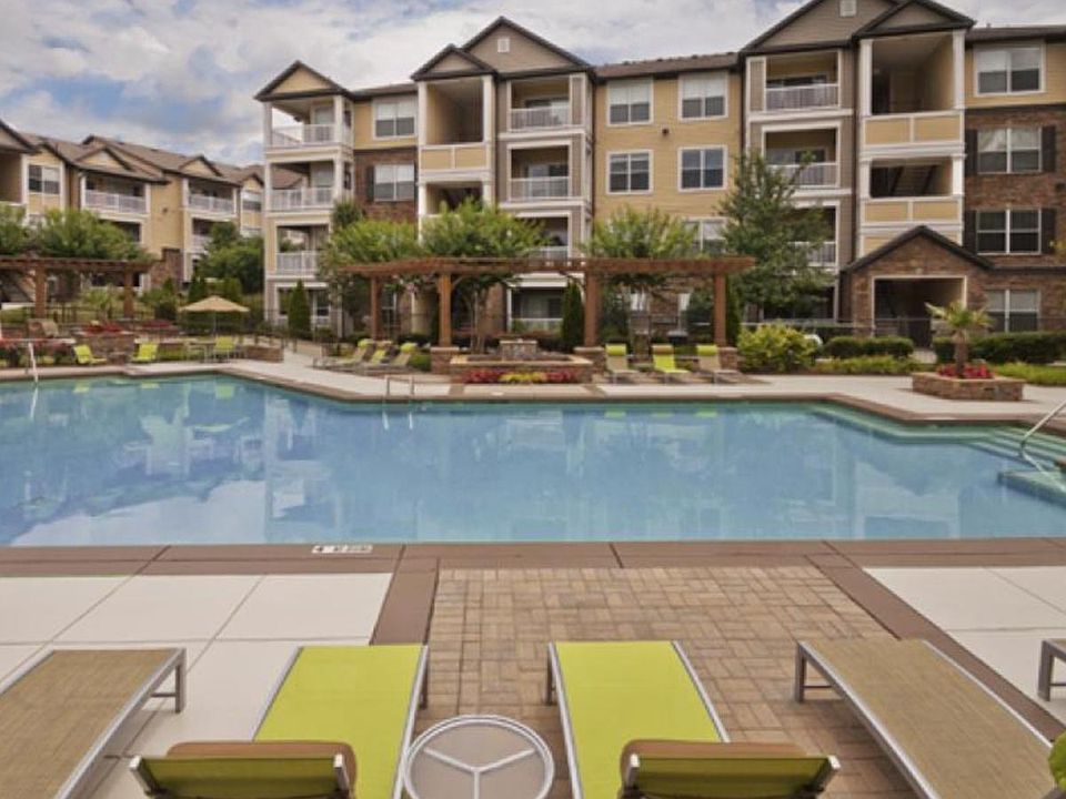 Pool and Common Area