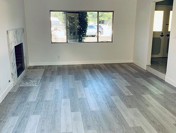 4th image of 5501 Longridge Ave