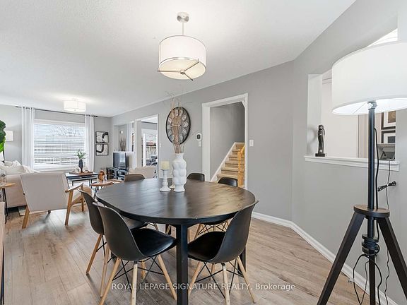 5th image of 52 Seaboard Gate