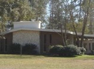 2001 Saralee Ln, Tallahassee, FL 32312