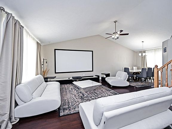 5th image of 7545 Hyatts Ln