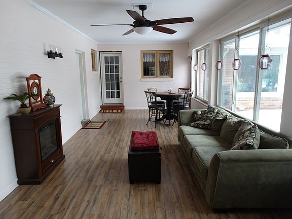 300+ sq ft Bonus Room