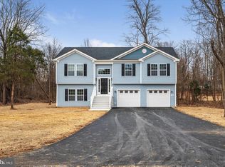 Anderson Rd, Martinsburg, WV 25404