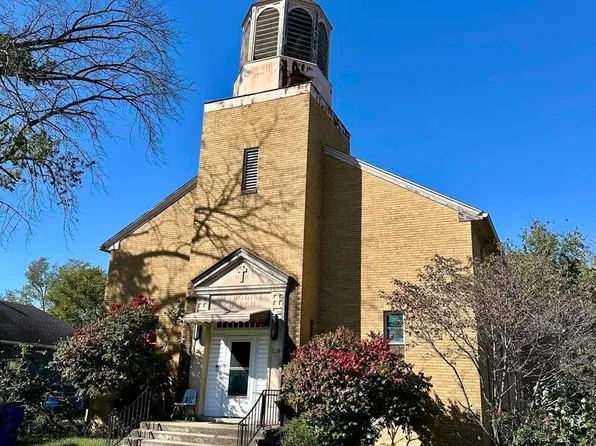 120 W Poplar St, Noble, IL 62868