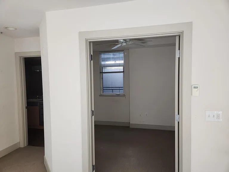 1700 N Northlake Way #205 — Photo 8