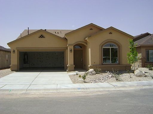 3rd image of 7545 Sierra De Luna Pl