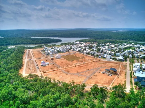 74 Hill St #1, Eufaula, OK 74432