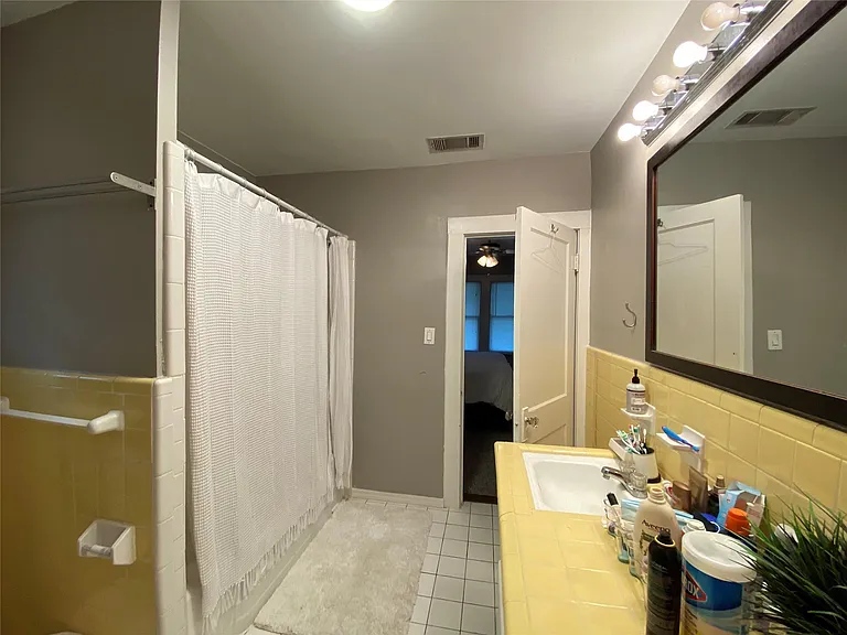 4116 Case St — Photo 11