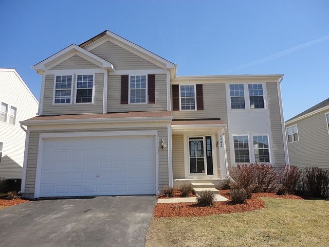 1st image of 1742 Stonegate Dr
