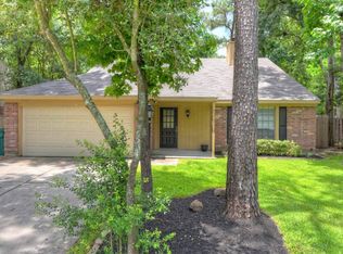 82 Rockridge Dr, Spring, TX 77381