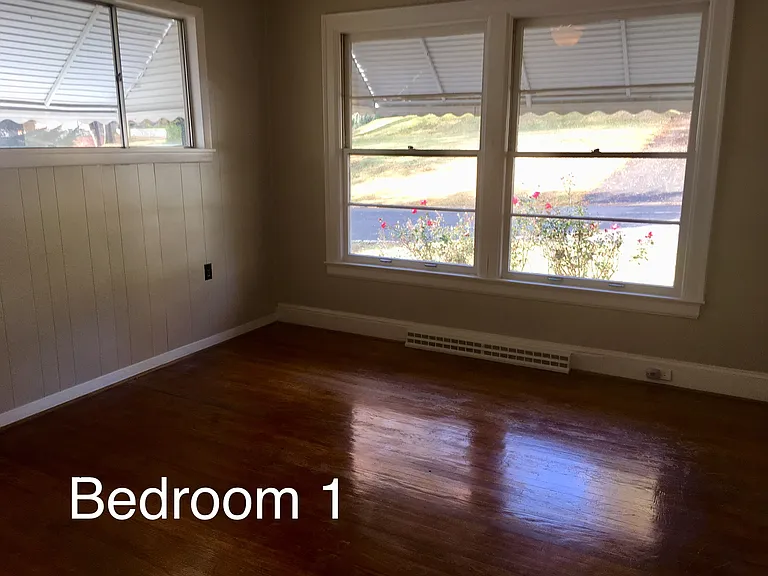 303 Lynn St #A — Photo 5