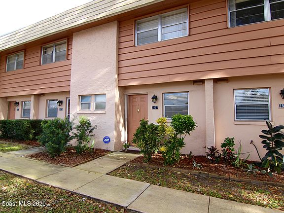 5th image of 2527 Country Club Dr #126B