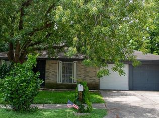 10403 Rabbit Oak Dr, Houston, TX 77065