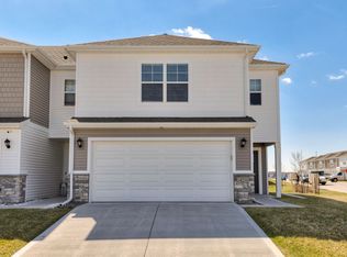 14256 Bentwood Dr, Urbandale, IA 50323