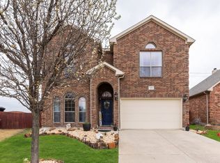 1901 Frosted Willow Ln, Fort Worth, TX 76177