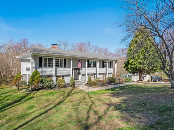 89 Oak Ridge Drive, Haddam, CT 06438
