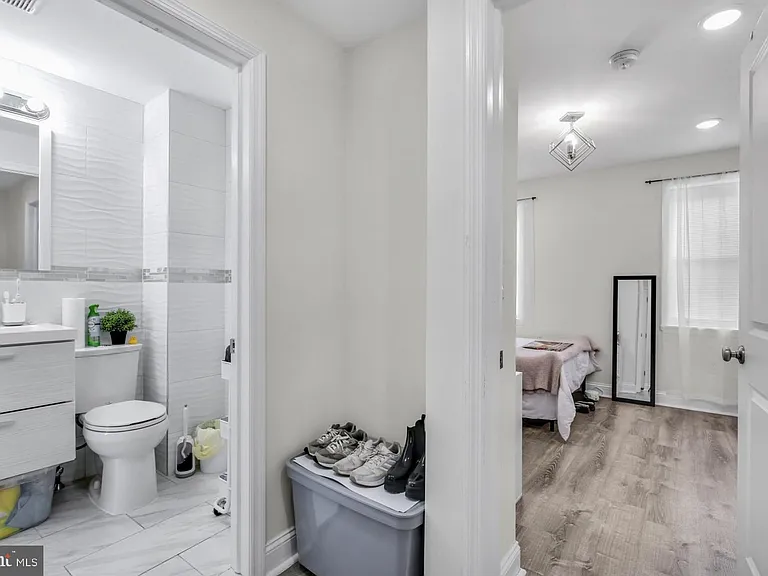 537 N 33rd St #2 — Photo 11