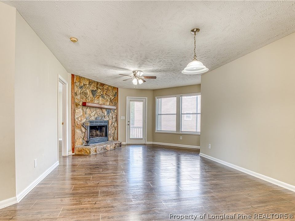 4th image of 1006 Brookhollow Dr APT 7
