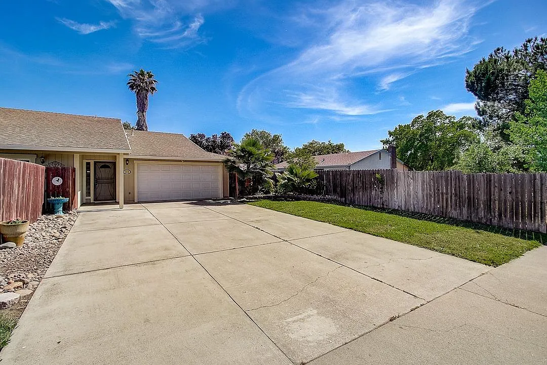 148 Evcar Way photo 1
