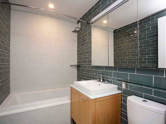 4th image of 34 N 7th St #7D