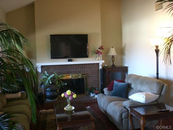 4th image of 3014 Carolwood Ln