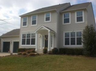 754 Sharretts Ln, Arnold, MD 21012