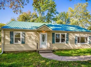 308 Campbell Dr, Liberty, MO 64068