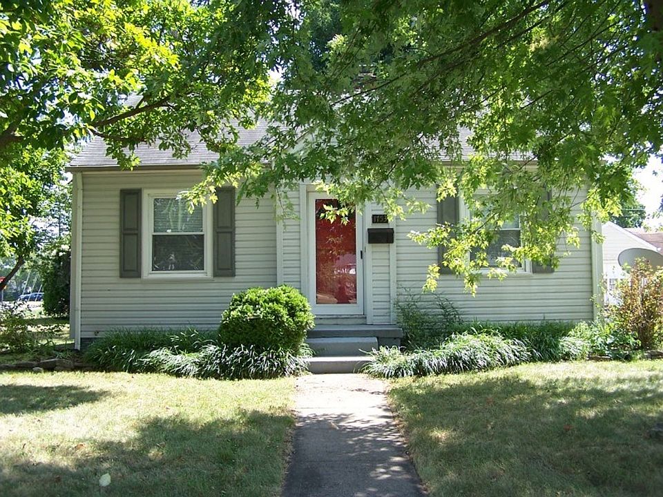 1st image of 1753 Helen Ave