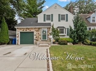141 High St, Woodbridge, NJ 07095