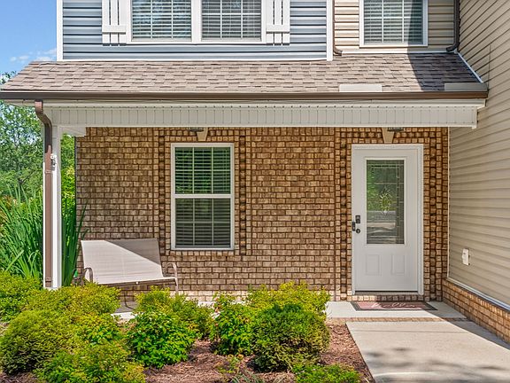 3rd image of 3701 Chapel Hill Rd