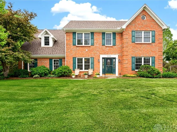 1111 Chisolm Trl, Dayton, OH 45458