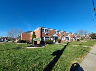 Matilda Apartments: Luxury 1 Bedroom Apartments, Just 2 blocks from the beach, Long Branch, NJ 07740