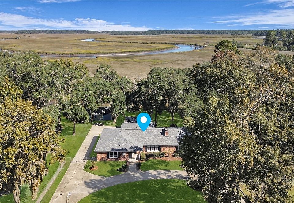 1st image of 1613 Lake Drive