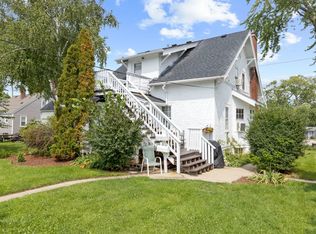 1411 N Richmond Rd, McHenry, IL 60050
