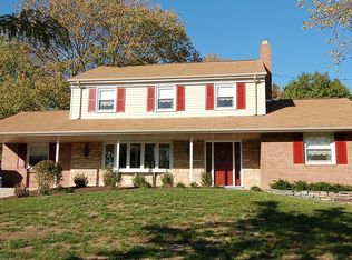 8 Galway Ct, Silver Spring, MD 20904