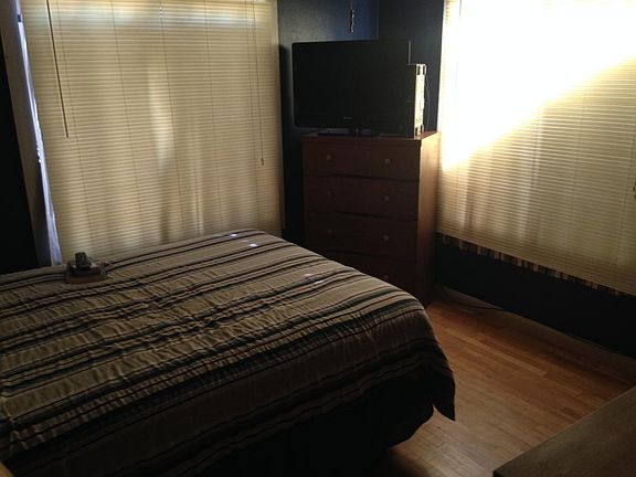 5th image of 916 N Halagueno St