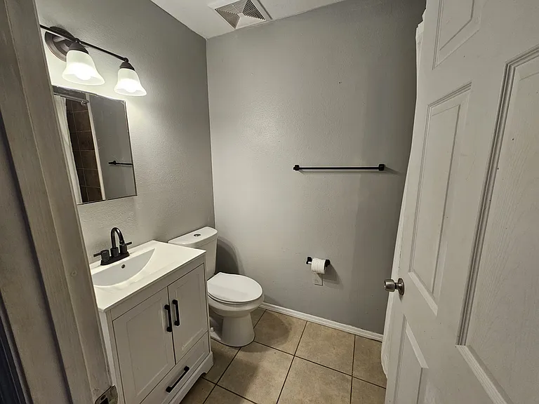 Ensuite bathroom