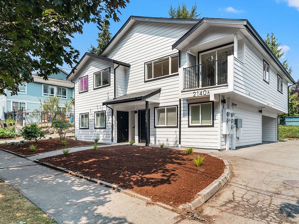 2nd image of 2140 SW Holden St #1010