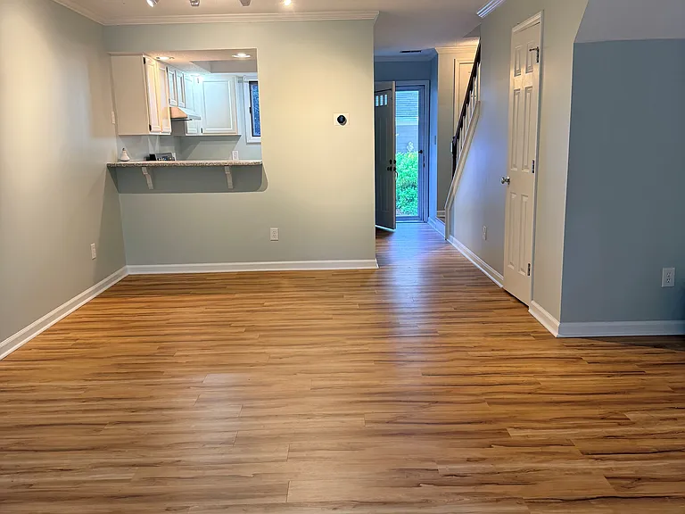 1458 Barton Place Dr — Photo 16