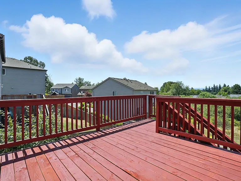 15710 NE 22nd Ave — Photo 5